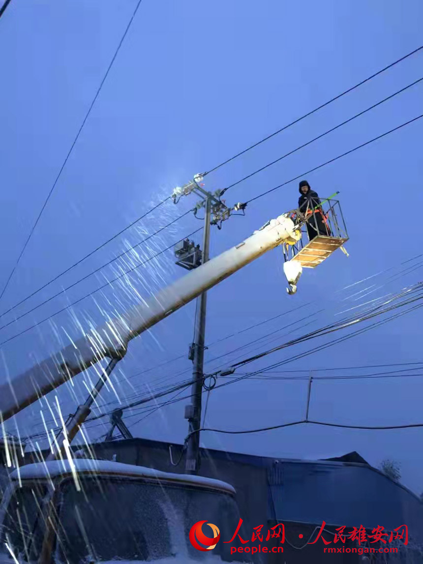 117գ(gu)W(wng)۰^(q)늹˾ݔ늌I(y)M(du)220kV݄ׄM(jn)ѩѲ^쌧(do)(dng)r^(q)늾W(wng)ȫ(wn)\(yn)С(gu)W(wng)۰^(q)늹˾D
