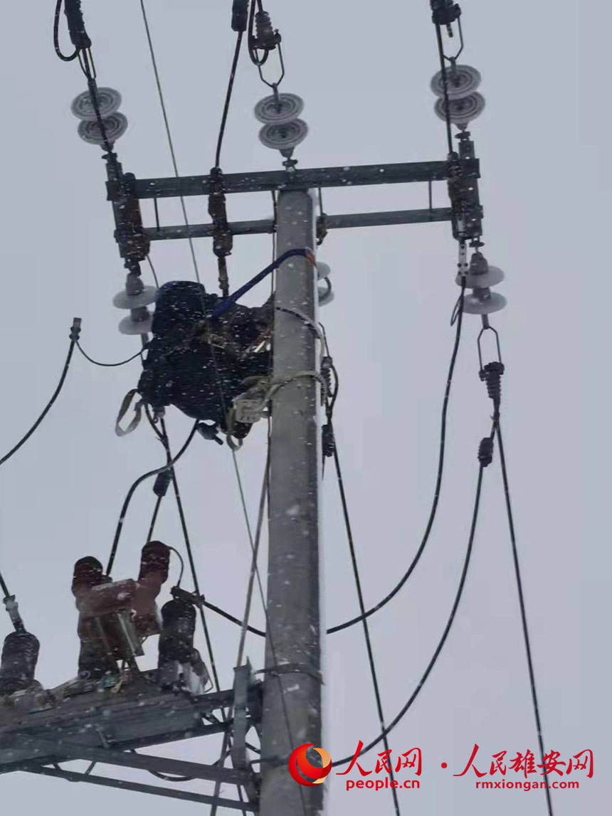 117գW(wng)۰^(q)늹˾ݔ늌I(y)M(du)220kV݄ׄM(jn)ѩѲ^쌧(do)(dng)r^(q)늾W(wng)ȫ(wn)\(yn)СW(wng)۰^(q)늹˾D