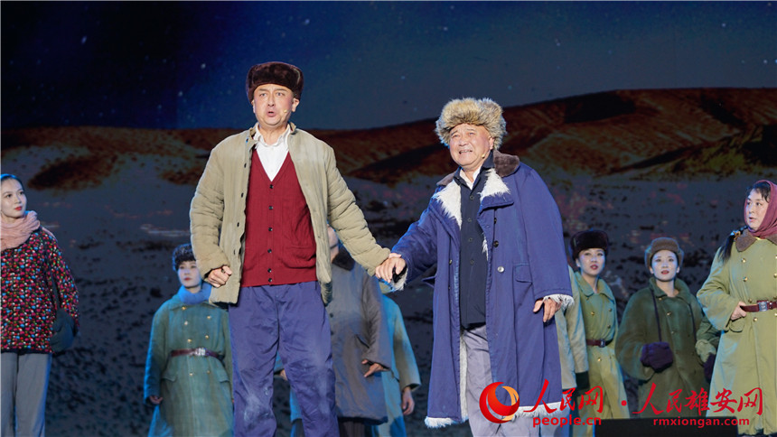 第十三屆中國藝術節閉幕式文藝演出現場。人民網 楊華龍攝