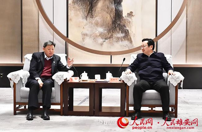 張國華與北京科技大學校長楊仁樹一行舉行工作座談。劉向陽攝