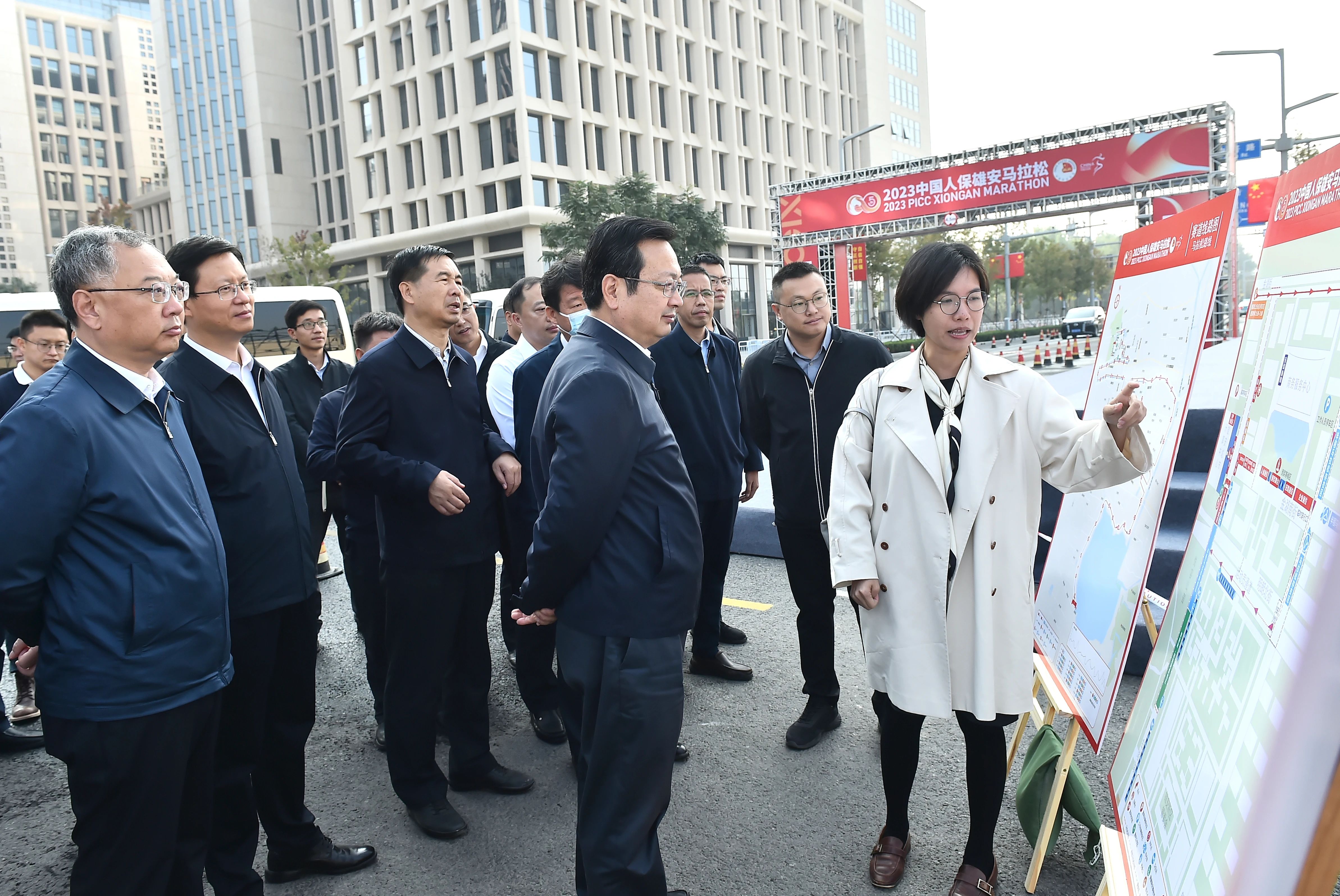 張國華調研2023雄安馬拉松賽事籌備工作。劉向陽攝